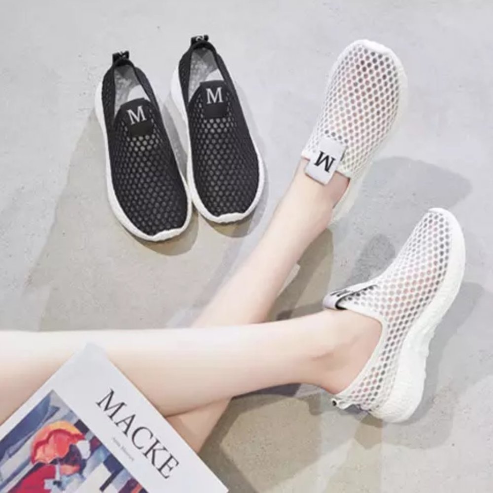 Mom shoes sports shoes